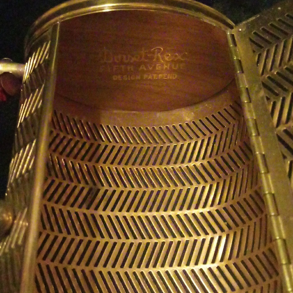 Purse - Picture 4 of 8